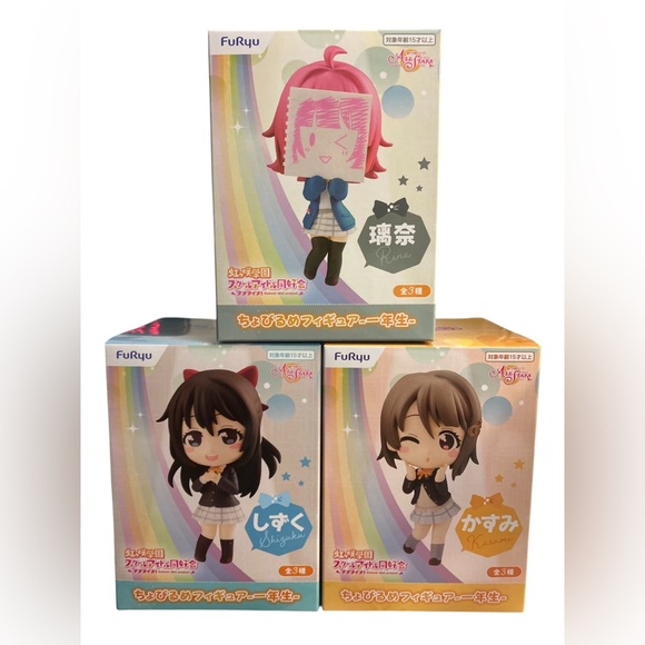 Furyu Anime Figure Set - Picture 1 of 5